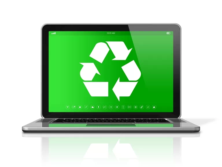 laptop z ikoną recyklingu